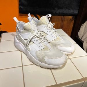 Nike Huarache Shoes